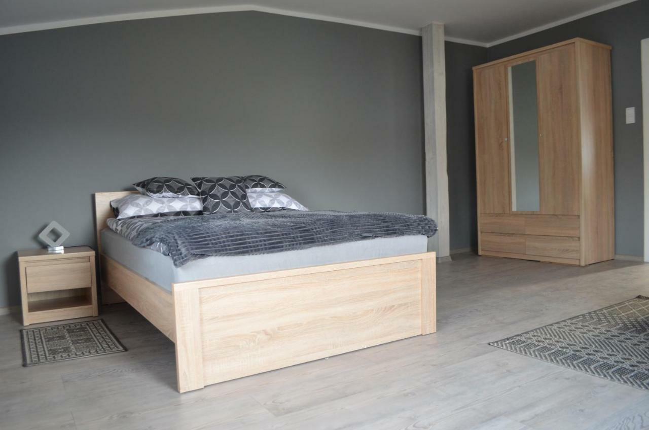 Studio Nad Jeziorem Poznań Exterior foto